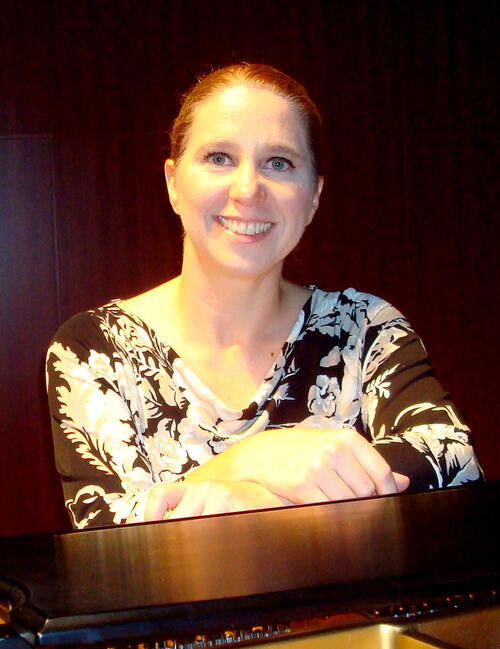 Dr. Libby Vanatta<small>麗比．彿娜蒂<br>2013</small>